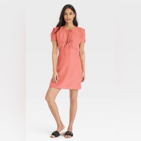 Universal Thread Dresses & Skirts - Universal Thread Coral Pink Tie-Front Dress NWT